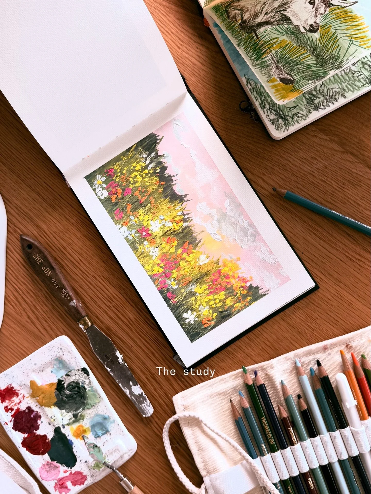 The study vs the final(ish) Swipe to see 🙃 
#art #painting #canvas #studytofinal #floral #autumn #floralart