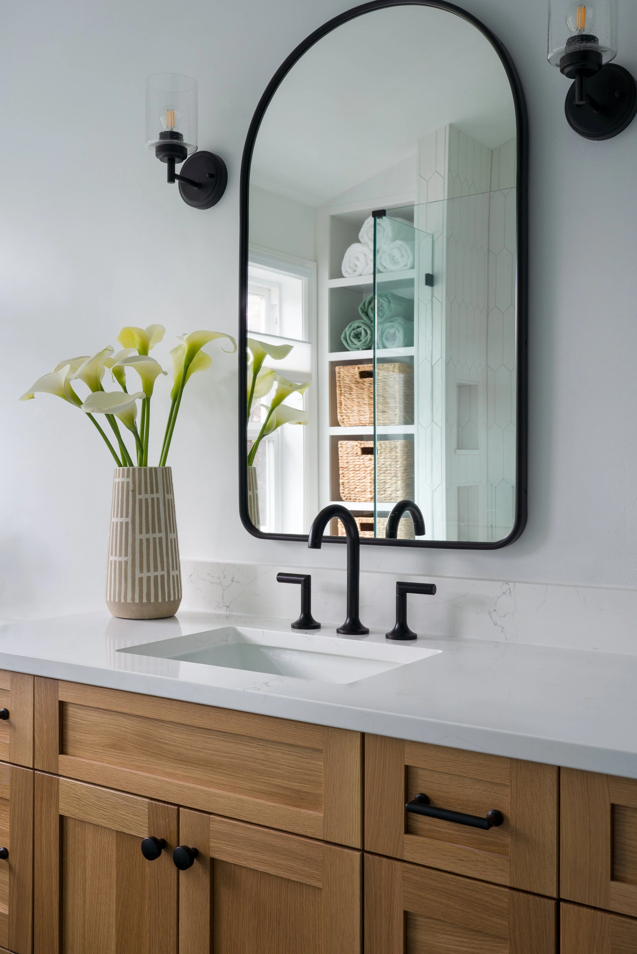 Greenlake | Seattle | Primary Bathroom Remodel | Vanity and Mirror