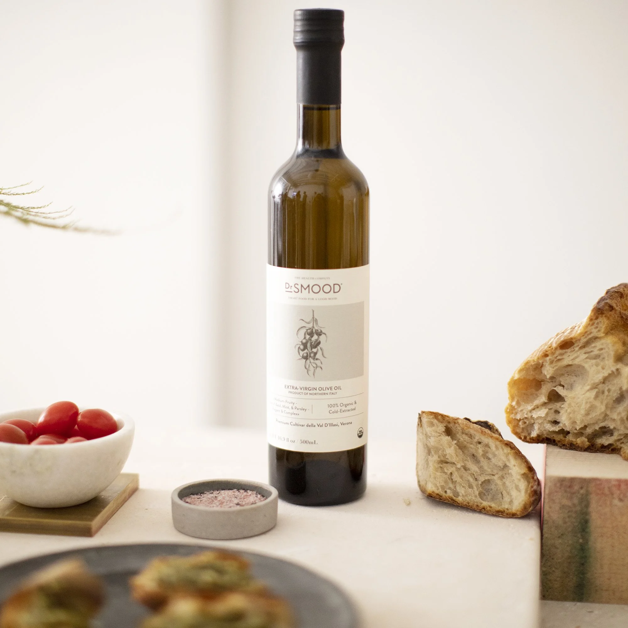 0_1_19_EATING FOCUS_PASTA_WINE WATER_BREAD_WIDE_201.jpg