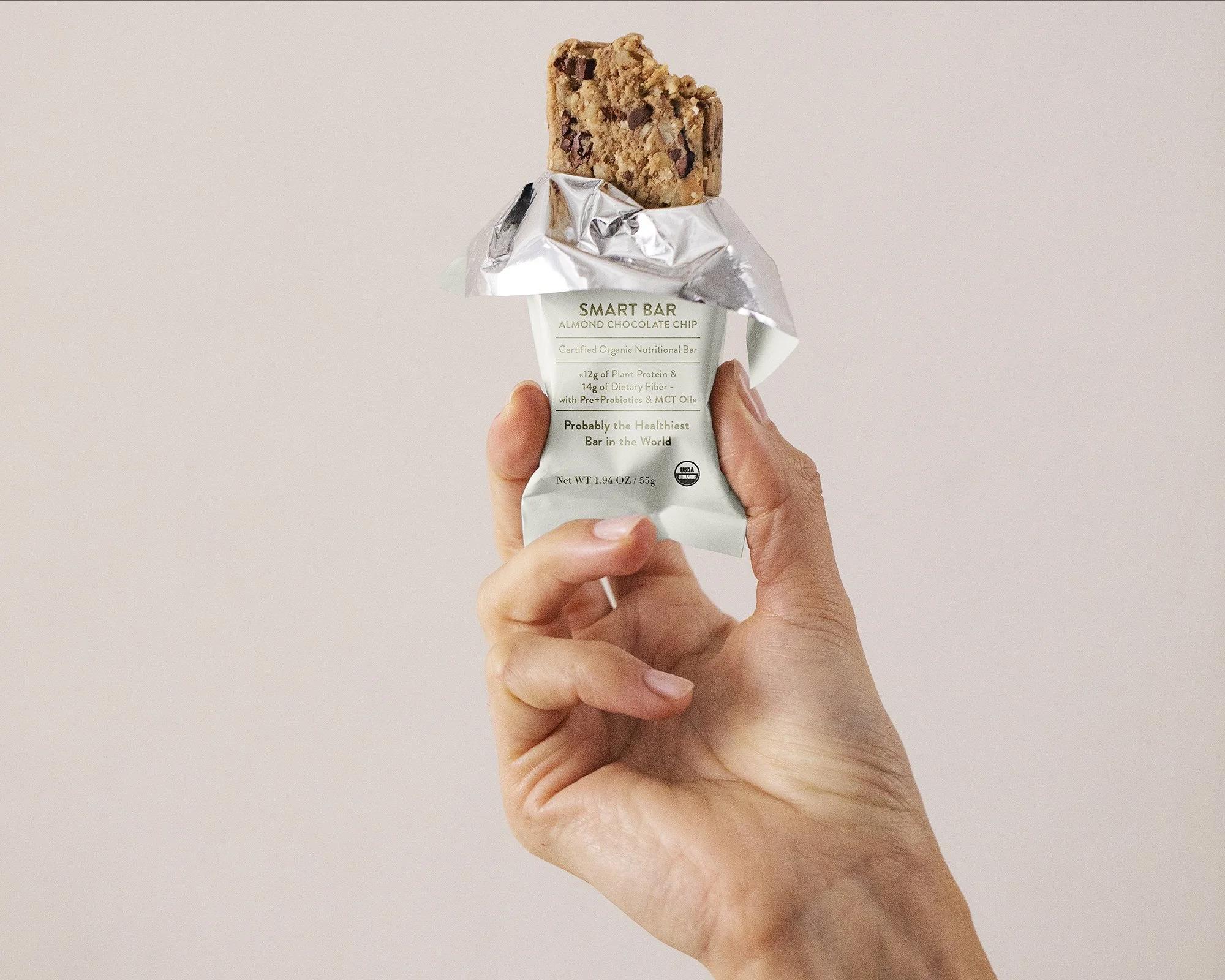 35_PDP_3_ALMOND CHOCOLATE CHIP SMART BAR_449.jpg