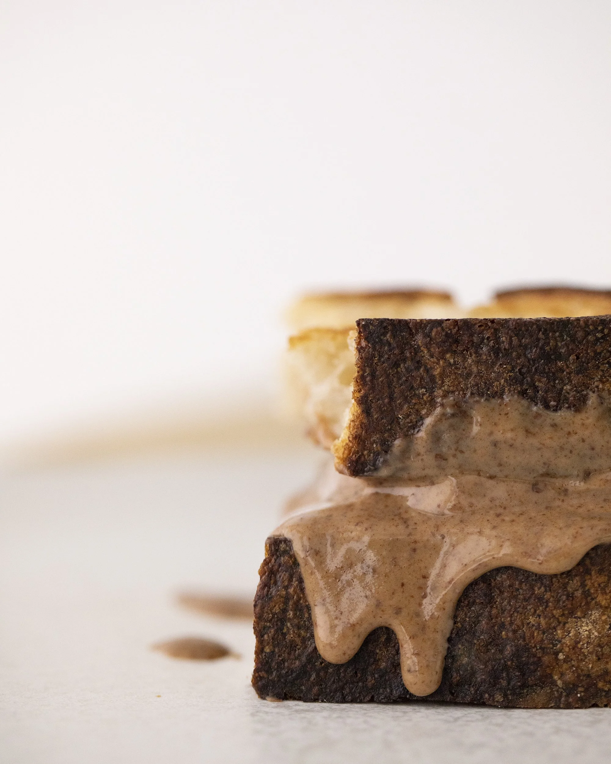 0_1_WHITE SPACE_ALMOND BUTTER_042_4x5.jpg