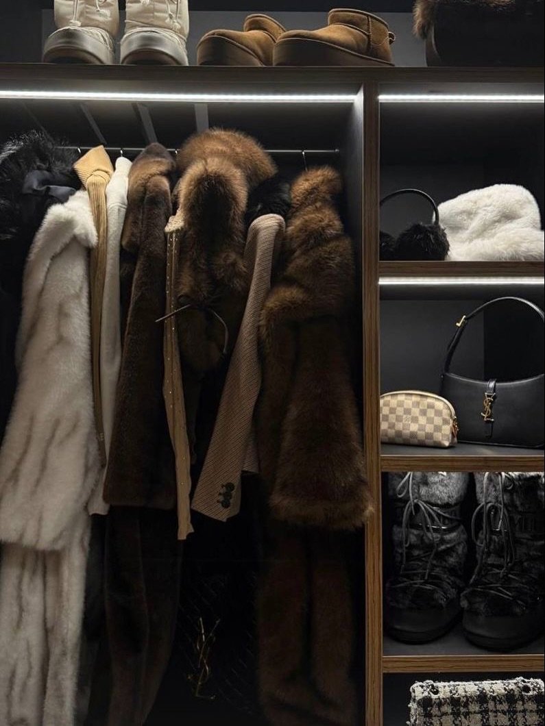 What&rsquo;s giving A/W 2025? 
 

#chrysalislondon #britishvogue