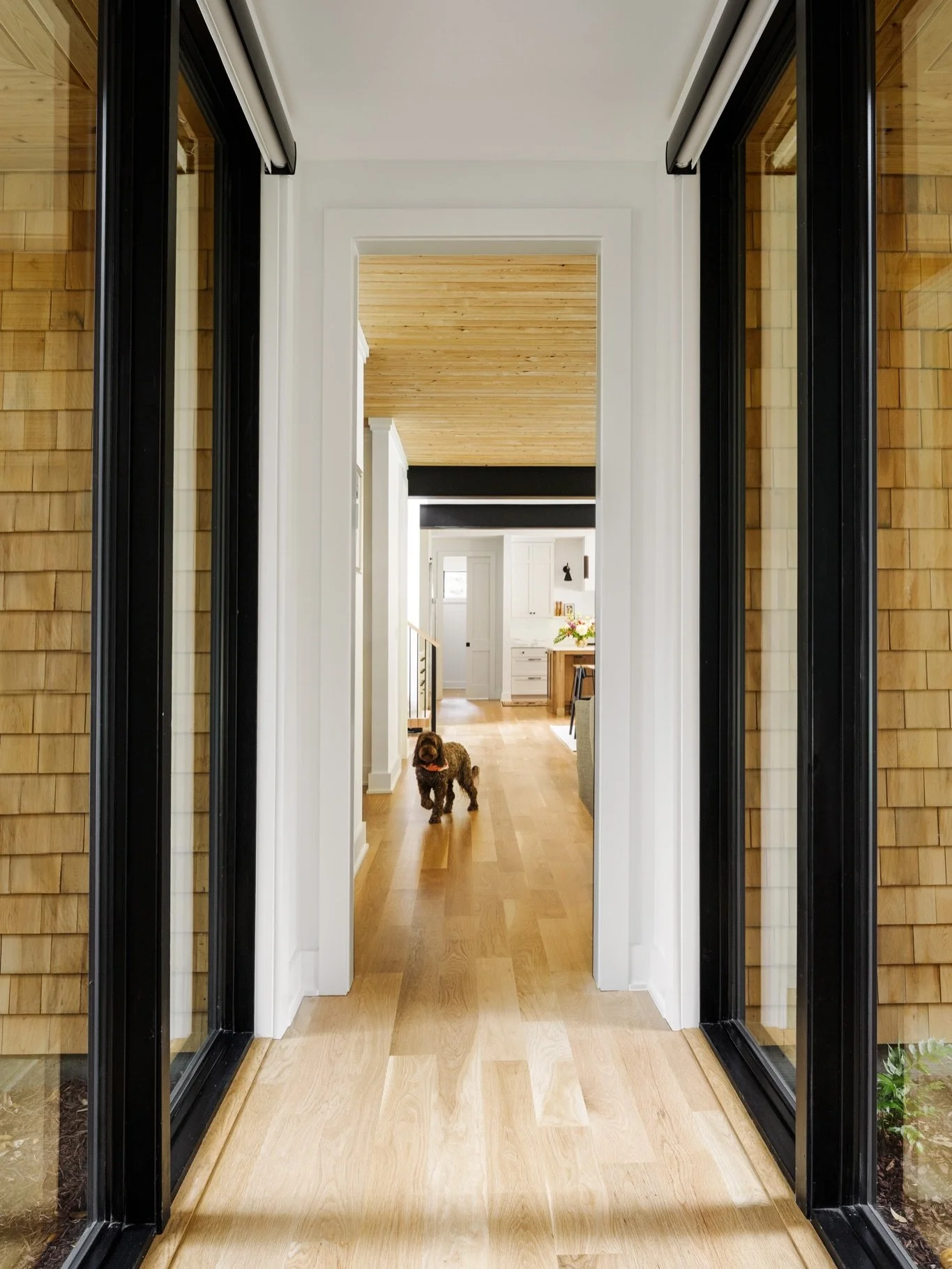 Sneak peaks of some of the details that make up the interior architecture of Harmony Haven.

Builder: @griggsandco 
Architect: @spindriftstudio_obx