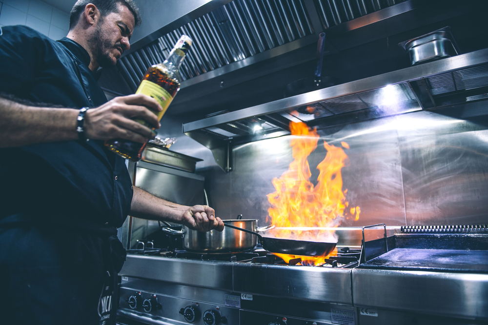 Why Do Chefs Use Carbon Steel Pans?