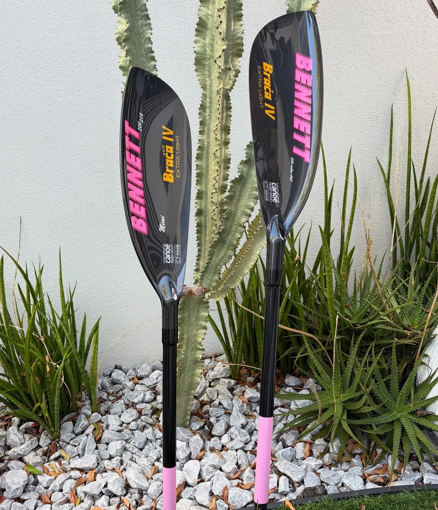 Popping hot pink paired with pale pink colours 🌸

#bennettnz #bracapaddles #bennettpaddles #surfski