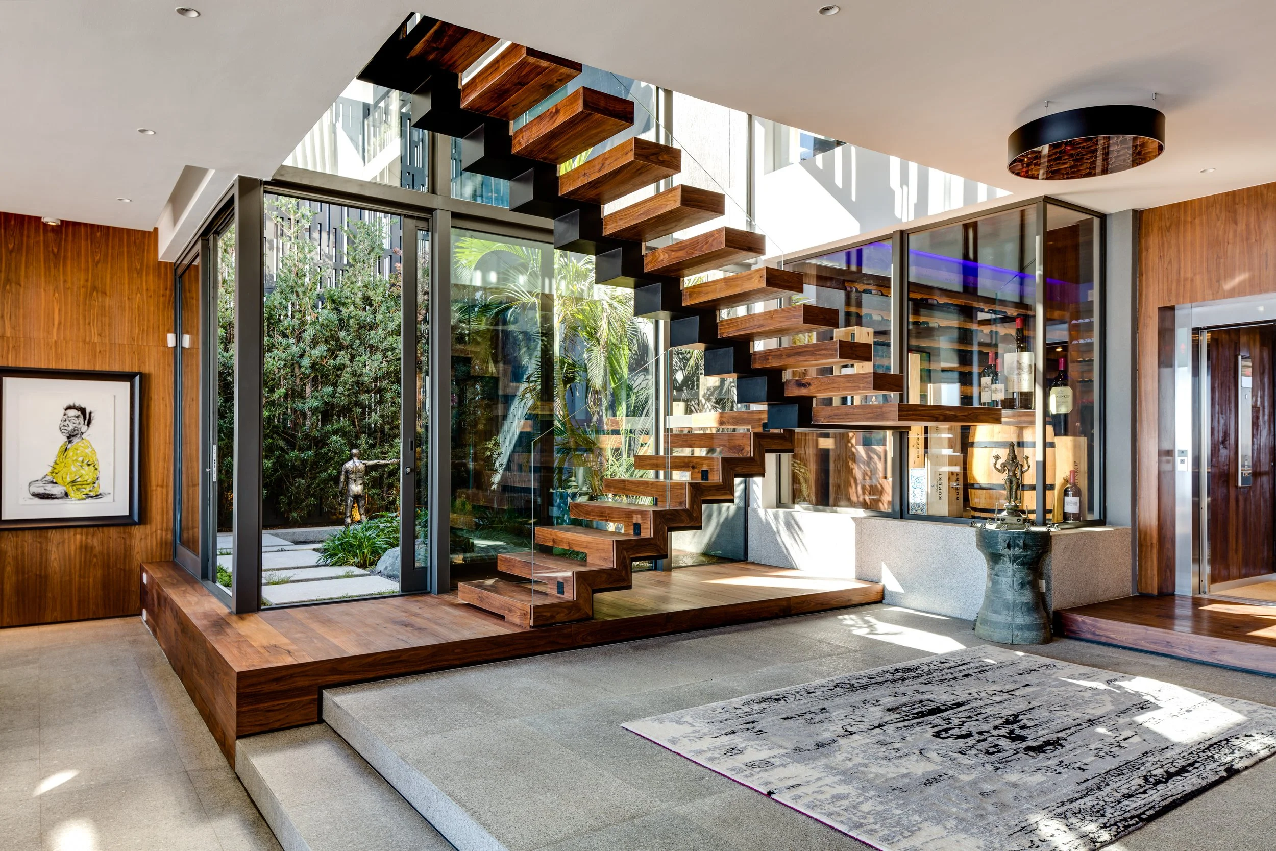 027-Ground Floor Courtyard.jpg