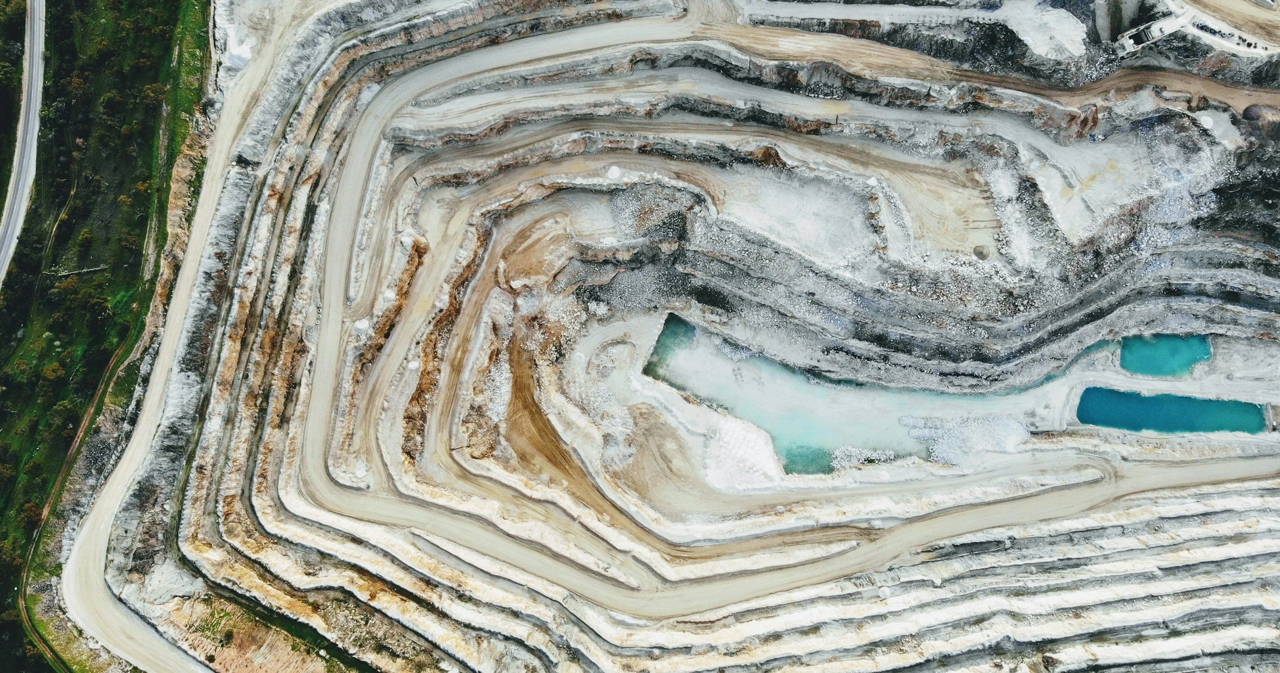 Mining Law: Extralateral Rights and the Apex Rule
