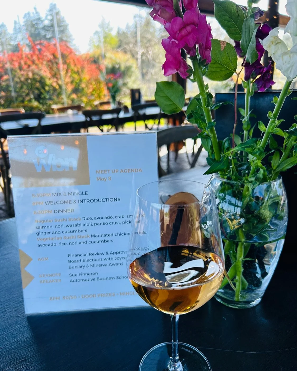Happy to support @comoxvalleywbn at @40knotswinery 🎵