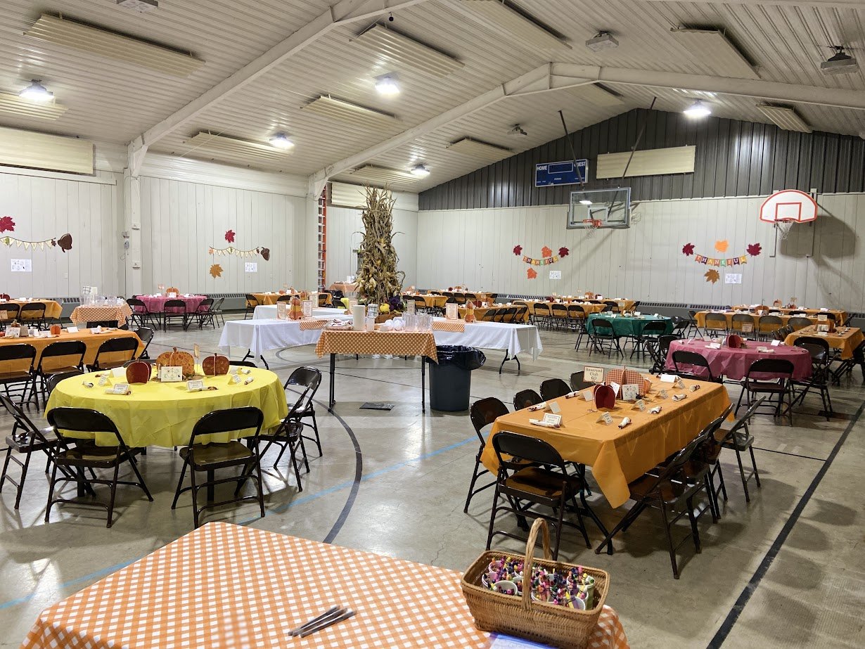 Leptondale-Bible-Church-Thanksgiving-Meal-Outreach-Setup.JPG