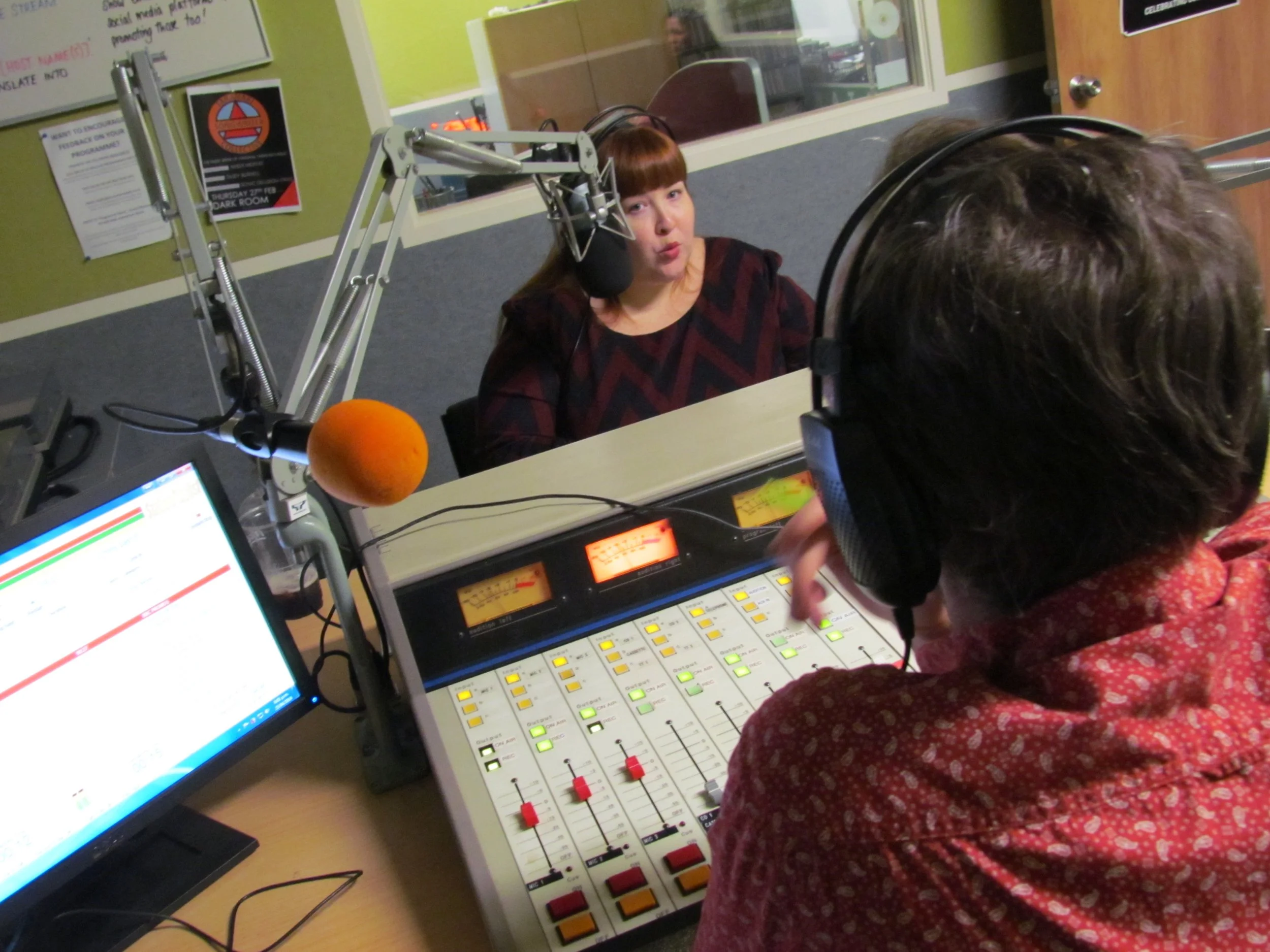 Cat Pausé was the host of Friend of Marilyn, a body positivity show. Here she is live on air to celebrate 300 episodes!