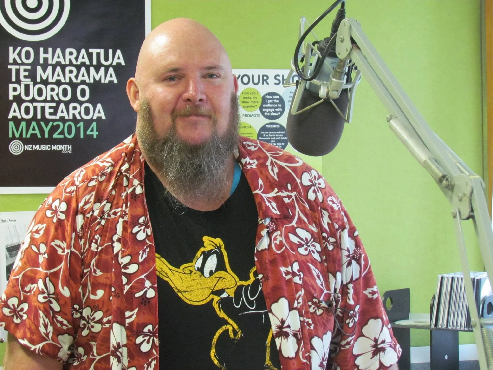 Al Winder was a local radio programme-maker and host at MPR when we were called Access Manawatu. He was best known for hosting the weekly music show 6's & 7's at 8.