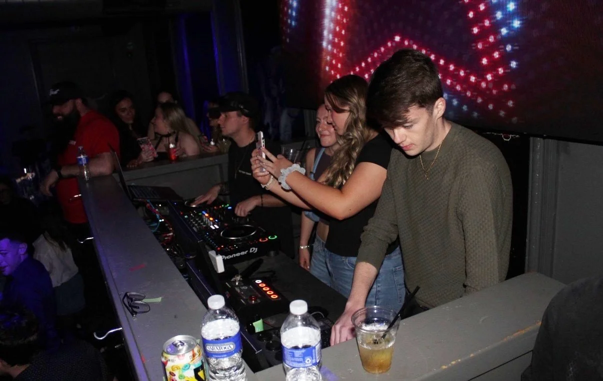 FRIDAYS @portanightlife 🔥 🔥 🔥 with @zacdean_ 

APRIL:
4/3: @zacdean_ , @tony.spins , &amp; @djvic 
4/10: @djtelli_ @djkel17 , &amp; ROB RU
4/17: @mattmorrongiello, @jackmichaelbruno, and @djbnice732 
4/24: @dj.jb_ , @djhicks_, and @tonesettaoffici