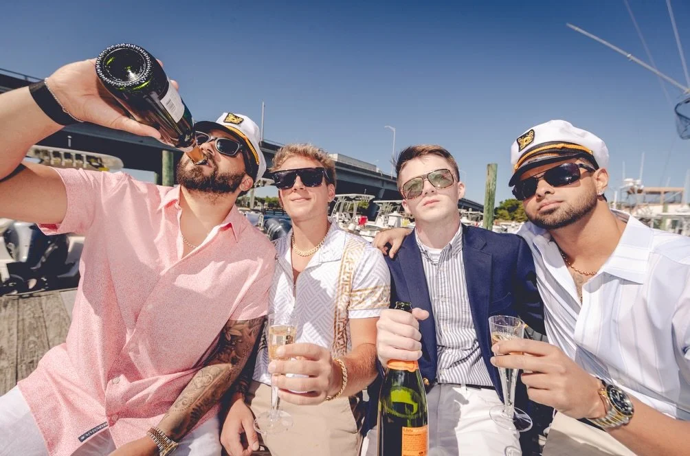 Nantucket, 2014

CATALINA WINE MIXER THIS SUNDAY @portanightlife 

#ferda #bag #touse