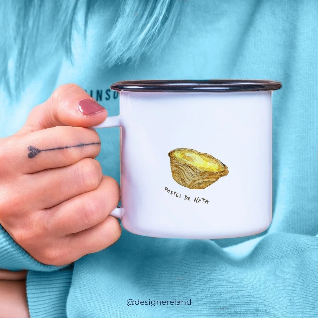 From sketch to sweet success! 🎨✨🥧 This pastel de nata was part of the logo development journey for the amazing bakery, Hugo's in Lahinch. 🥐 🏄&zwj;♀️ 🏄&zwj;♂️ If you're dreaming of a logo that's as delicious as their pastel de nata, let's chat ab