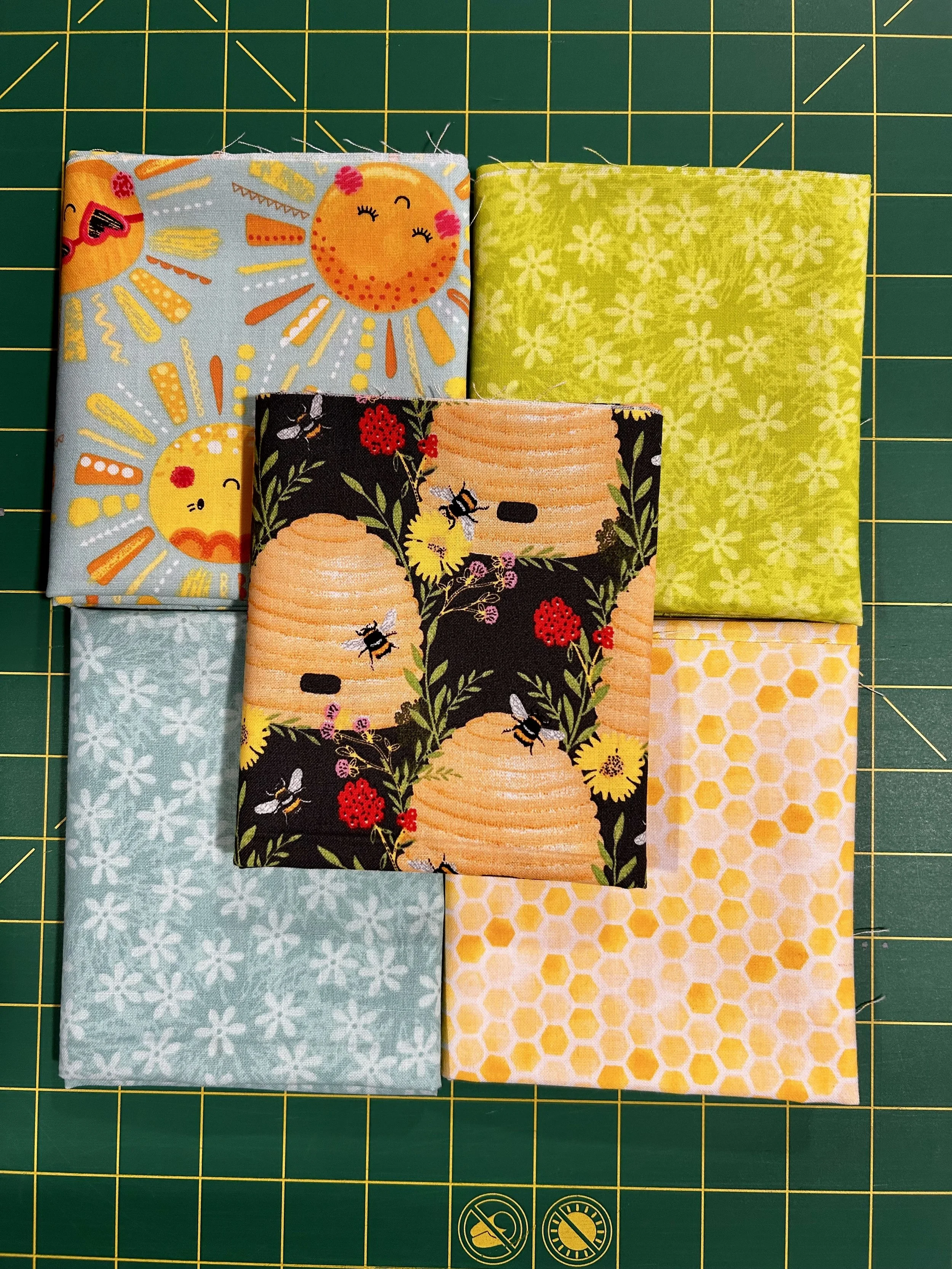 Honey & Sunshine – Curated 5-Piece Fat Quarter Bundle