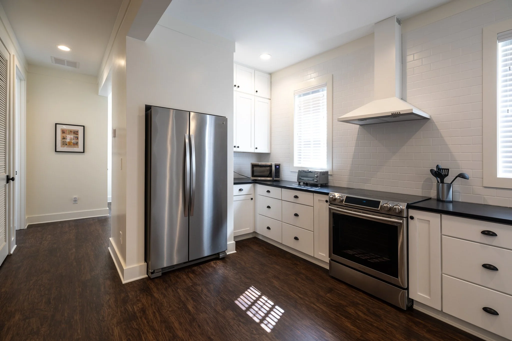 Kitchen 1.jpg