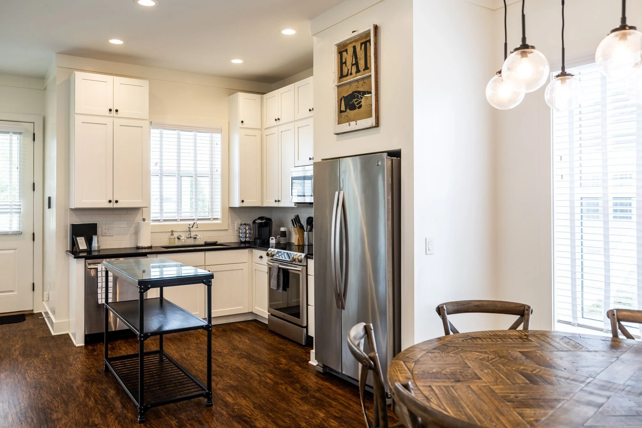 Walton Living and Kitchen.jpeg