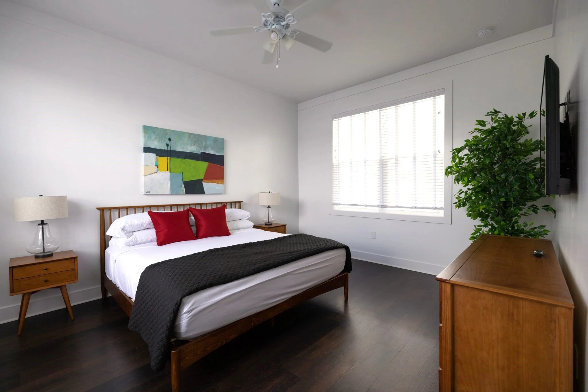 Matthews 10B Bedroom.jpeg