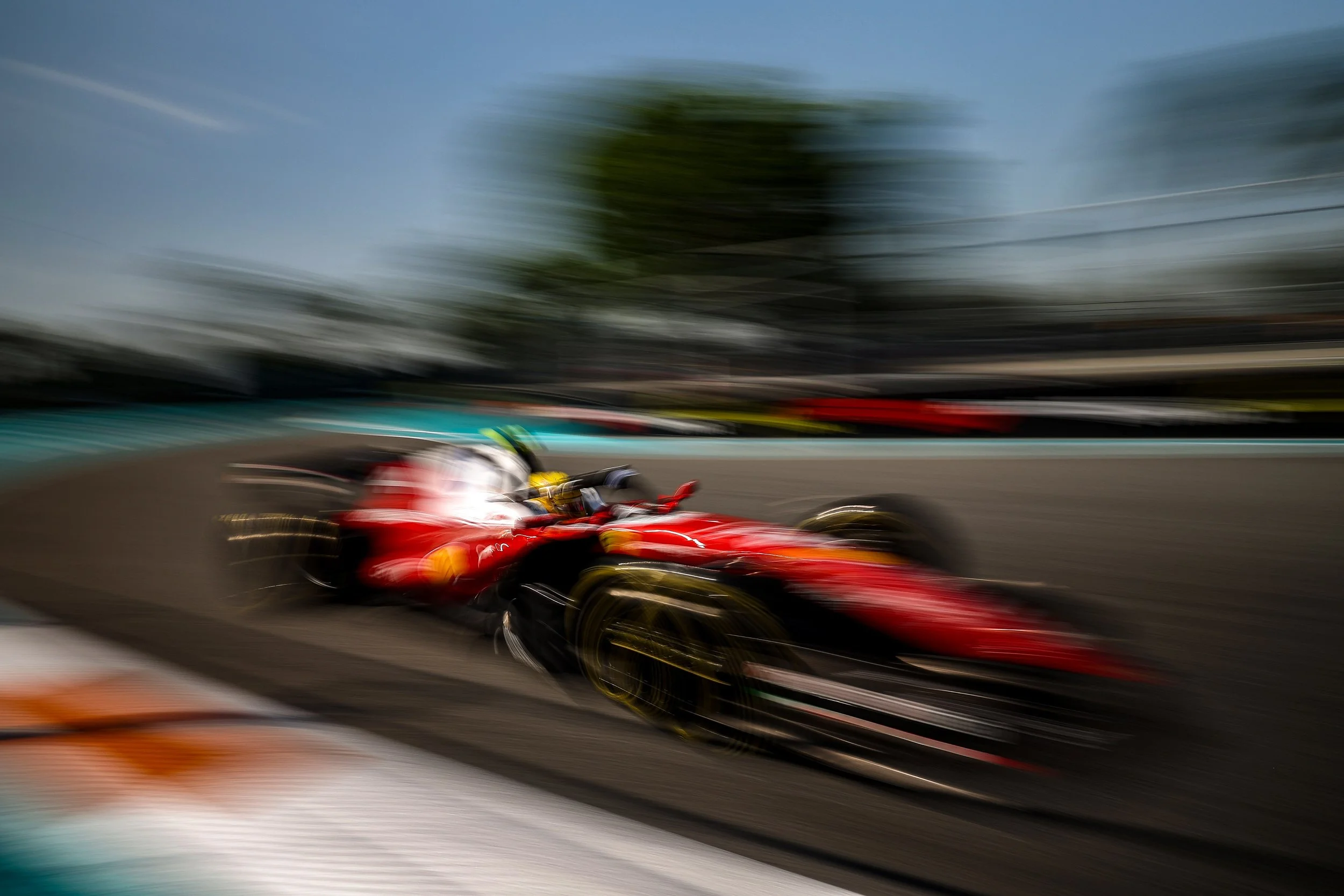 Lewis Hamilton Mission 44