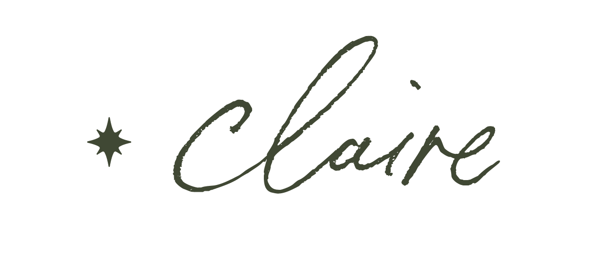 A handwritten signature with a little star and the name "Claire"