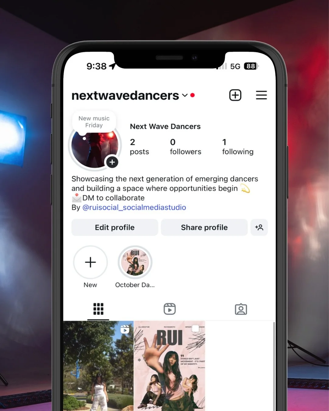 Next Waves Dancers💫
@nextwavedancers 

Showcasing the next generation of emerging dancers &mdash; a space where opportunities begin. ✨

This account acts as a digital portfolio hub for dancers to:
🌟Be seen by casting directors and new audiences
🎥 