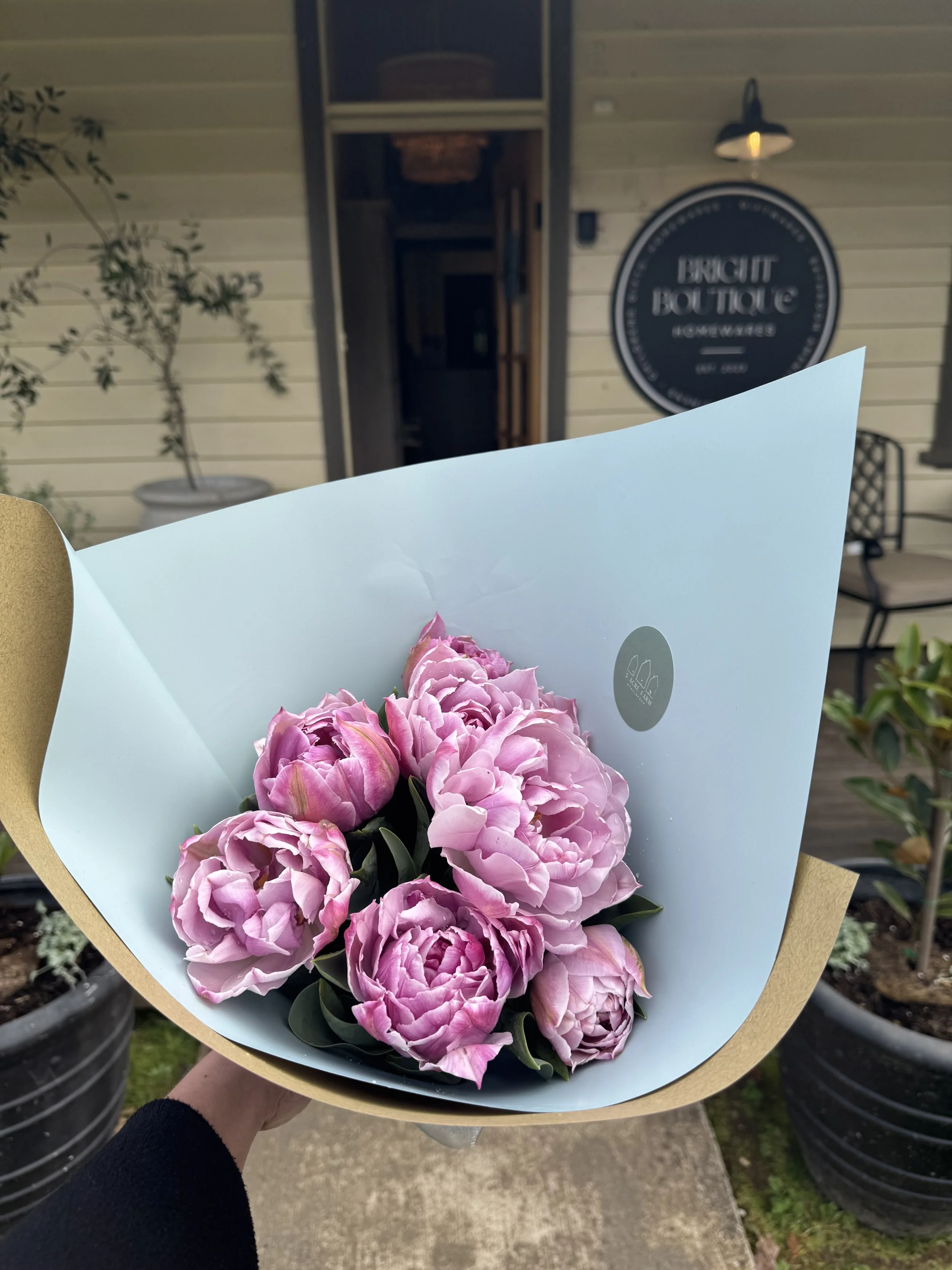 flowers bright boutique homewares