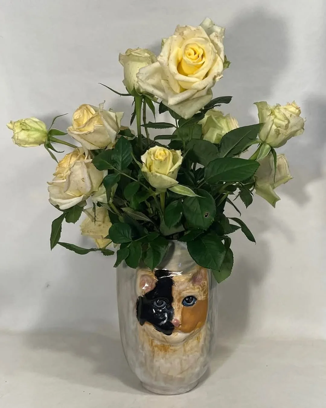 Repost from @rita.watkins.16

I picked these roses Sunday from my garden!  I will be at the San Joaquin Clay and Glass show Saturday on the beautiful grounds of Redeemer Lutheran Church November 22 from 10-3. We are at 1084 West Bullard. 40 amazing l