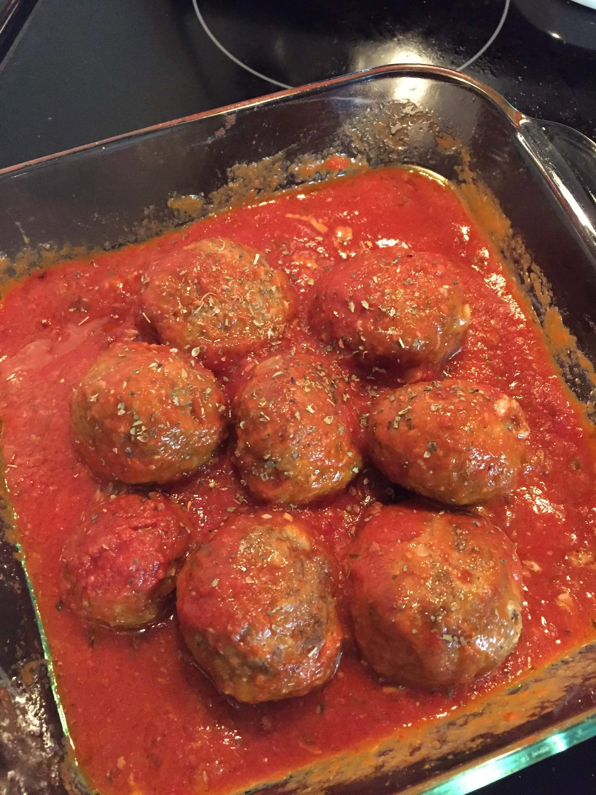Recipe | Feta-Stuffed Meatballs 