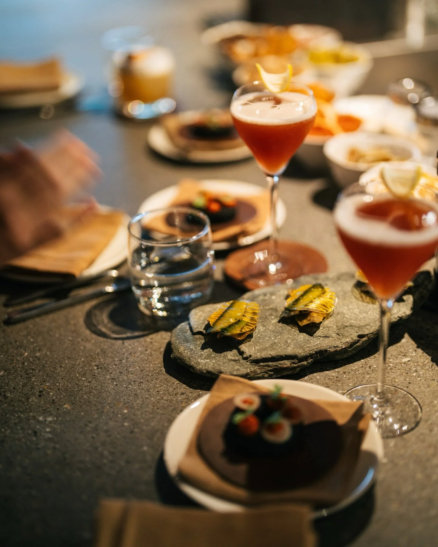 Raise a glass, savour our seasonal flavours, and celebrate the South together this Valentine&rsquo;s Day. Book your evening at Rātā. 

#ratarestaurant #seasonaldiningnz #valentinesday2026 #diningqueenstown #queenstowndining