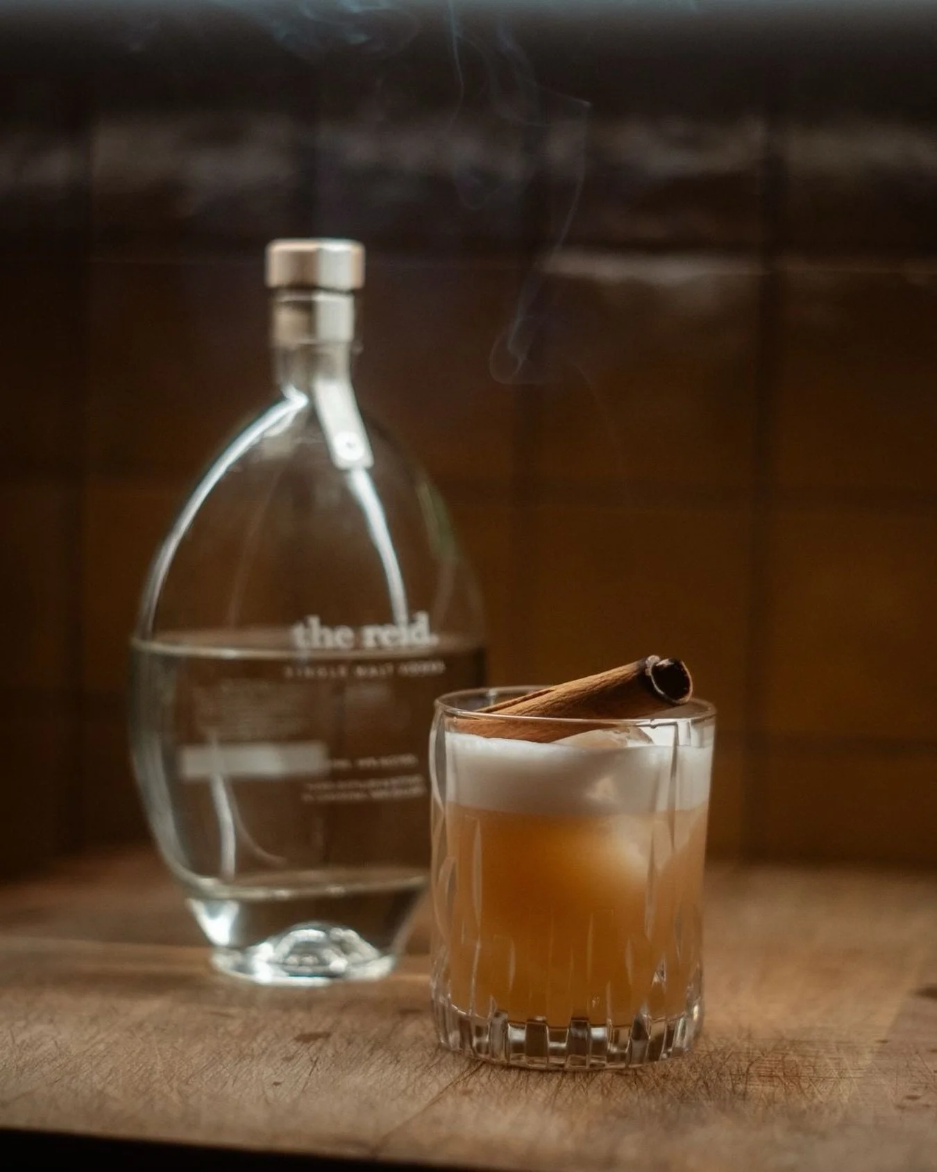 A midwinter pour, done properly.
The Reid Single Malt, cinnamon, a little smoke. Something worth settling in for.
What are you drinking this winter? Drop it below.