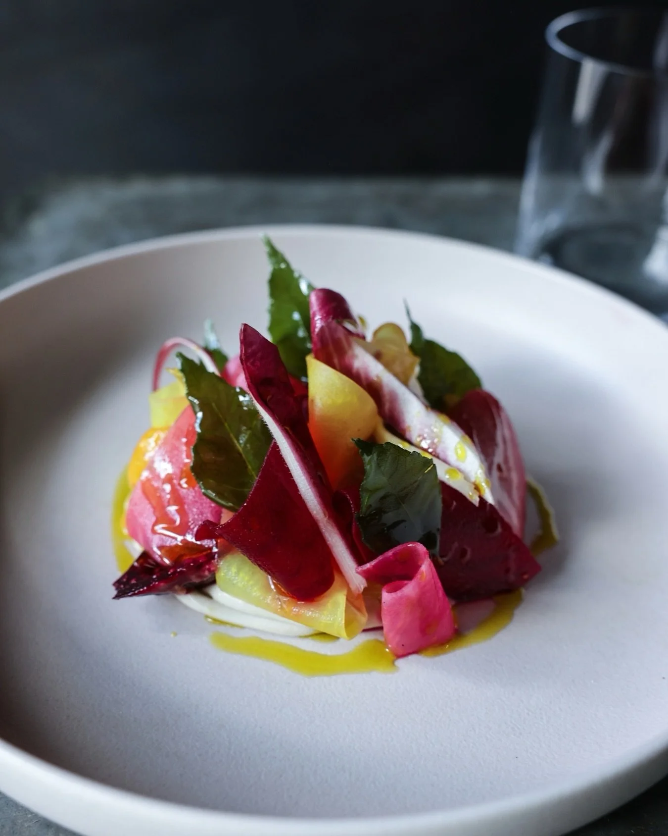 Imbizi Farm beetroot. Cashew cream. Ollie&rsquo;s olive oil.
Three ingredients, plated with care.
Now on the menu.