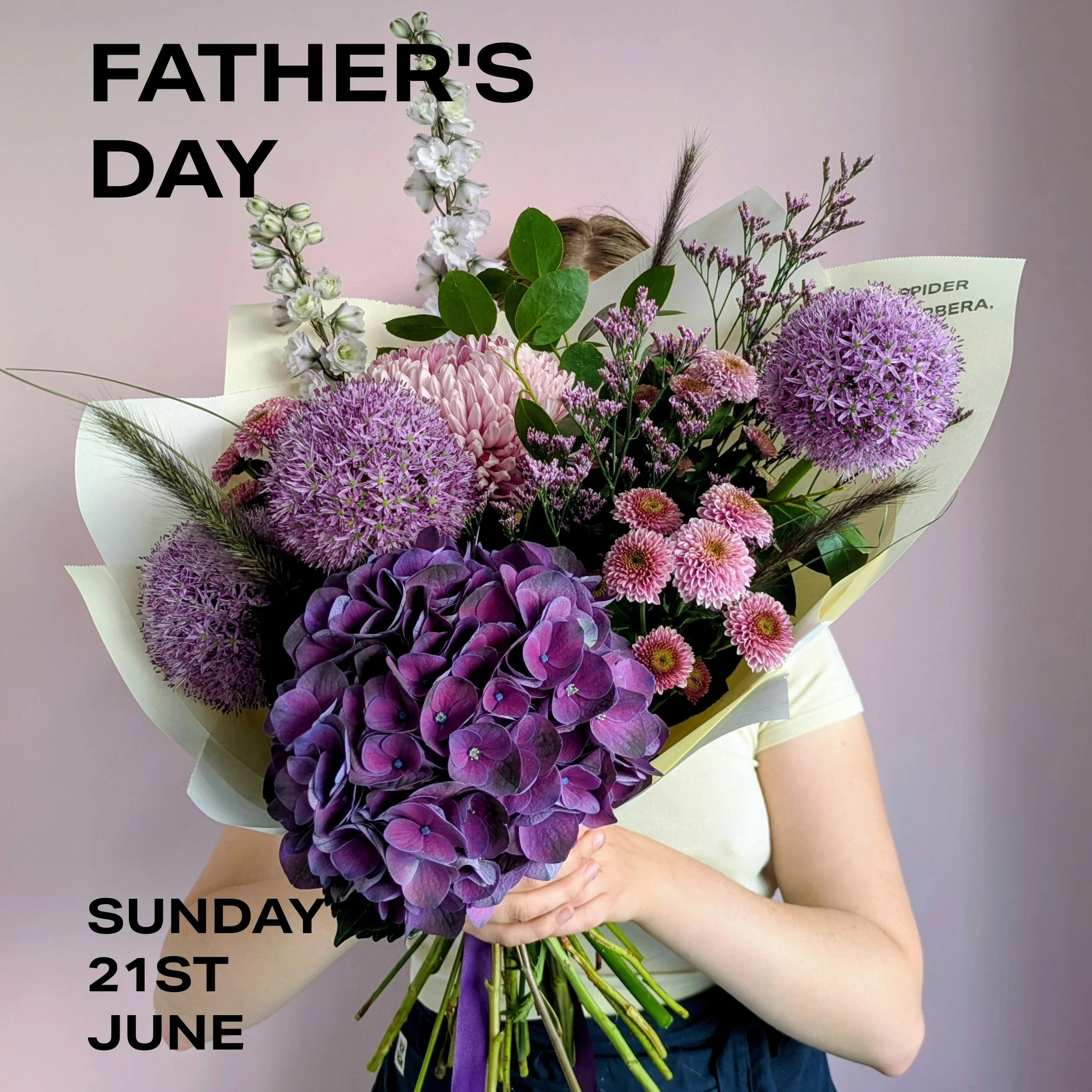 We're still taking orders for Father's Day. Shop in store or online. Alternatively call in for bespoke orders. 

Collections and deliveries around York available. 

estore: https://www.spidergerbera.com/shop

#york #fathersday #freshflowers #shopsmal