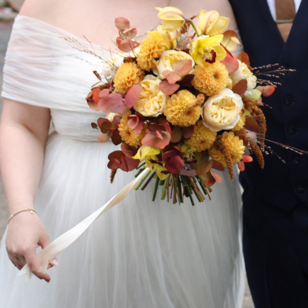 Show-stopping bespoke bridal bouquet in York by Spider Gerbera, featuring seasonal blooms and effortless elegance
