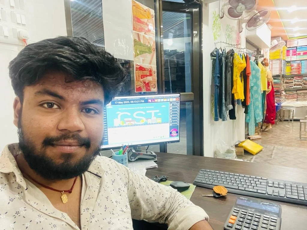 Jai gurudev cloth mart +91 77050 15453.jpeg