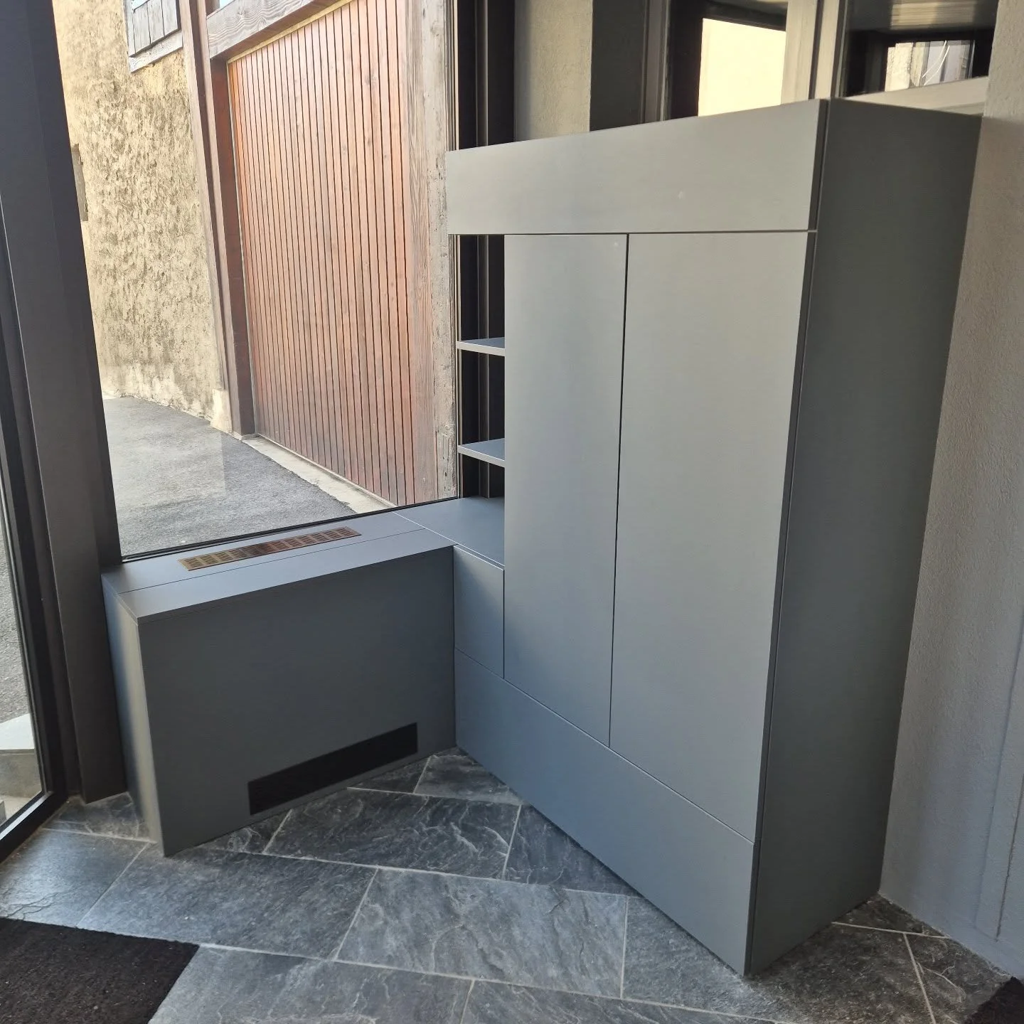 Meuble d'entr&eacute;es-cache radiateur