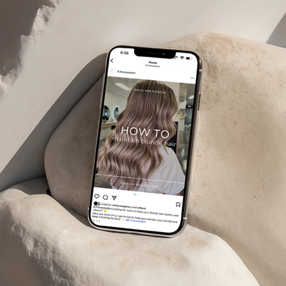 Sandstone iPhone Mockup - Editable.png
