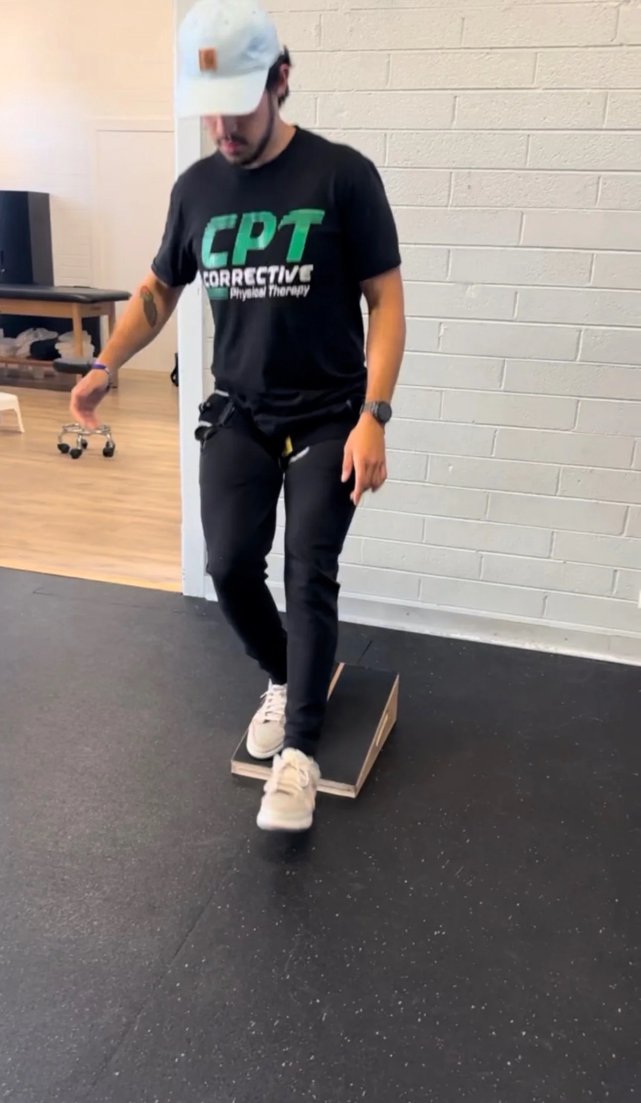 ankle sprain mobility physical therapist in Scottsdale and Arcadia.