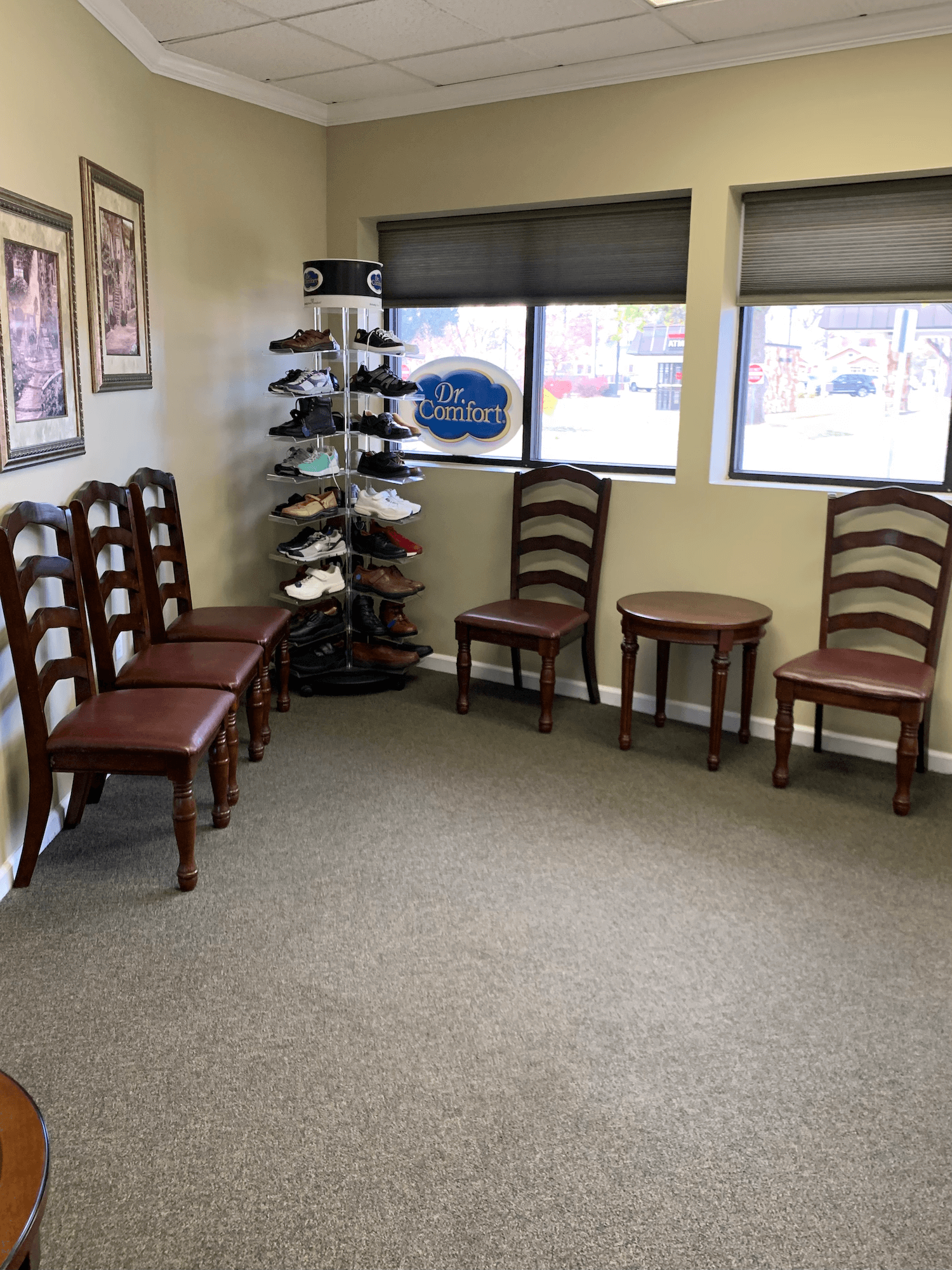 Flatirons Foot & Ankle Clinic Longmont, CO waiting room