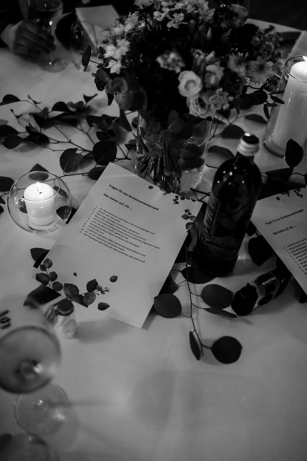 dortmund-hochzeitsfotografie-RomantikhotelNeuhaus Iserlohn, runo Floristik-freietrauung,lieblingsformat, hochwertige Hochzeitsreportage Dortmund Iserlohn,sw637.JPG