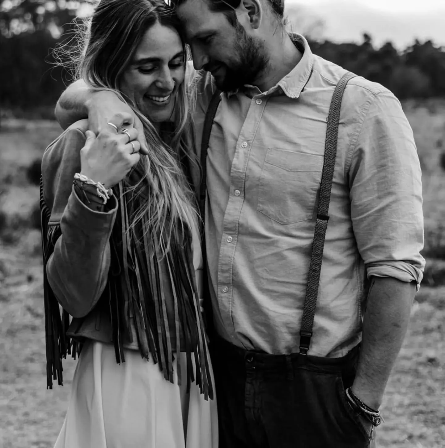 "A moment that doesn&rsquo;t need words.&rdquo;🤍 
.
.
.
.
FREIETRAUUNG
STANDESAMT 
ELOPMENTSHOOTING
KIRCHLICHETRAUUNG
HOCHZEITSFOTOGRAFIE
#standesamthochzeit #rathausdortmund #freietrauung #heiraten2026 #hochzeit2027