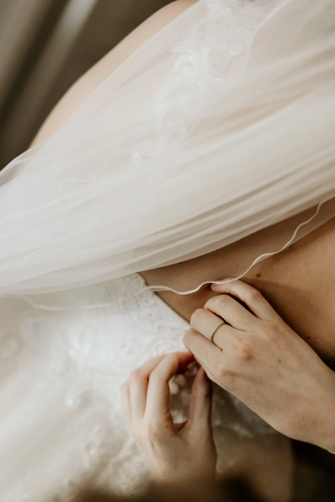 Romantikhotel neuhaus Iserlohn-DortmundHochzeitsfotograf_BrautblüteDüsseldorfBrautkleid_40.JPG