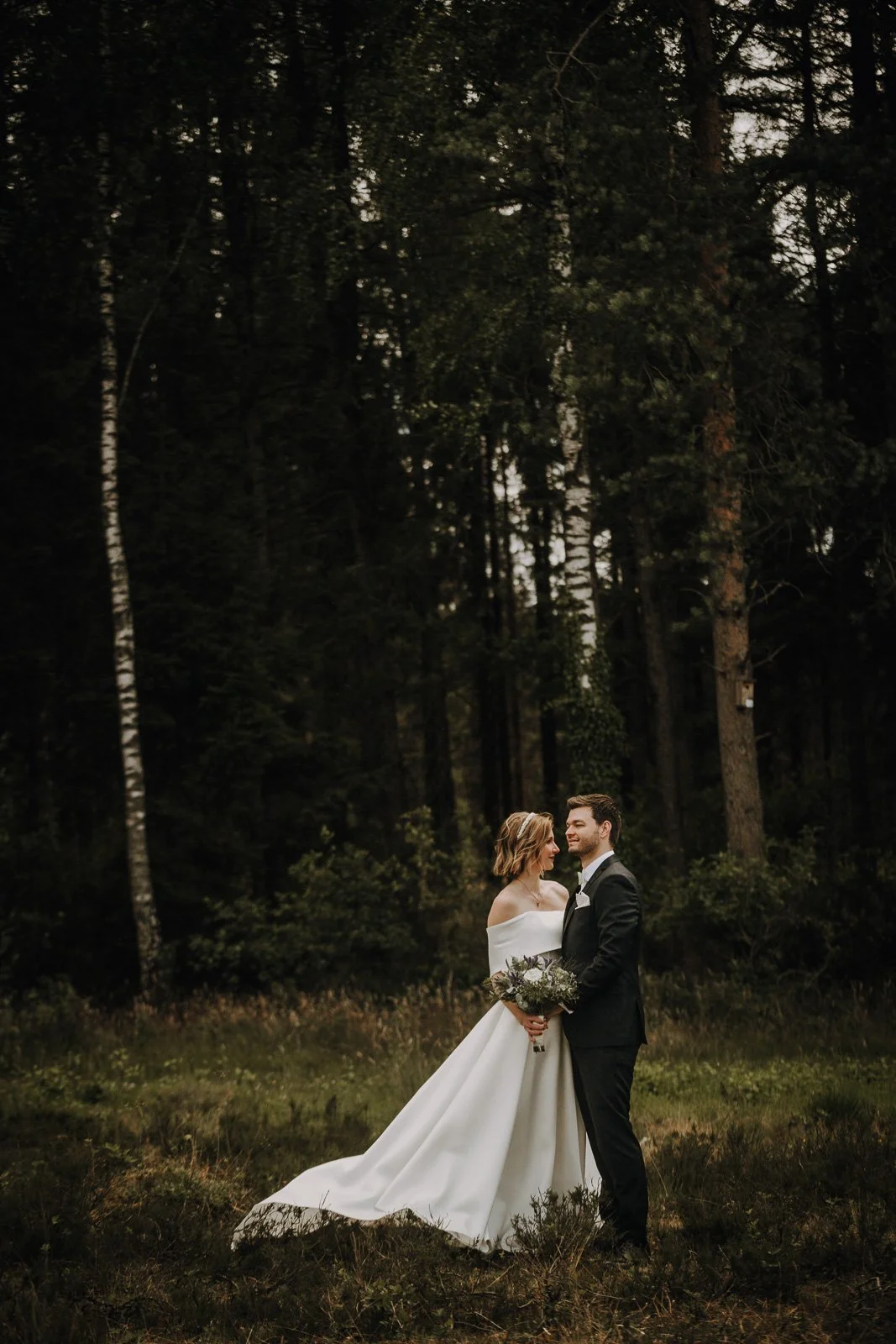dortmund-hochzeitsfotografie-Tyde studios dortmund-burgschloss-schloss-freietrauung,lieblingsformat, hochwertige Hochzeitsreportage Dortmund und Mallorca100.JPG
