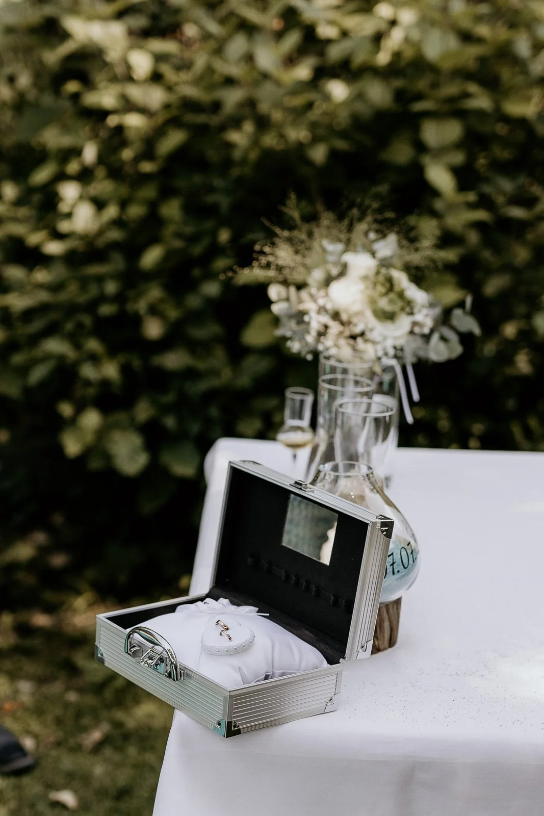 Romantikhotel neuhaus Iserlohn-DortmundHochzeitsfotograf_BrautblüteDüsseldorfBrautkleid_247.JPG