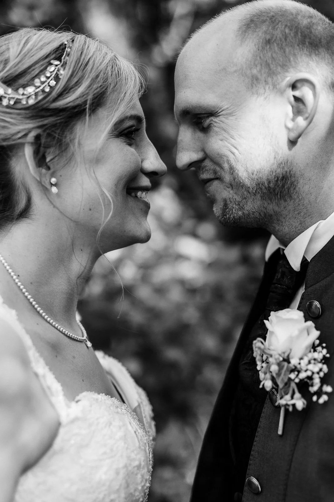 Romantikhotel neuhaus Iserlohn-DortmundHochzeitsfotograf_BrautblüteDüsseldorfBrautkleid_sw439.JPG