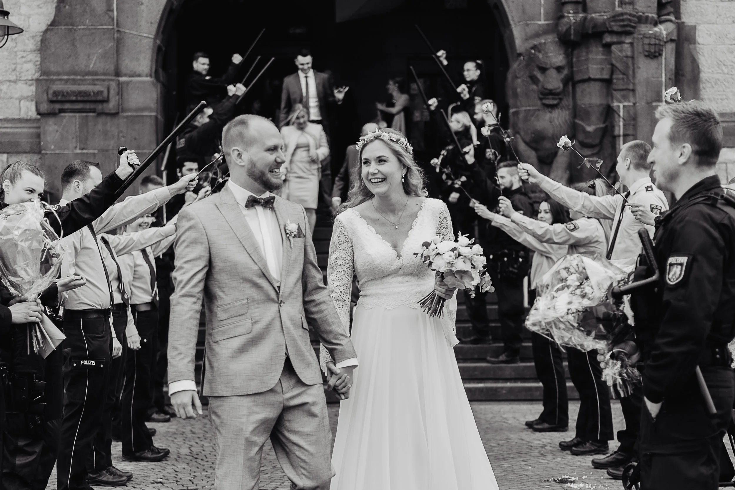 Recklinghausen Standesamt, Spitze kleid Rückenfrei, Auszug Standesamt, 