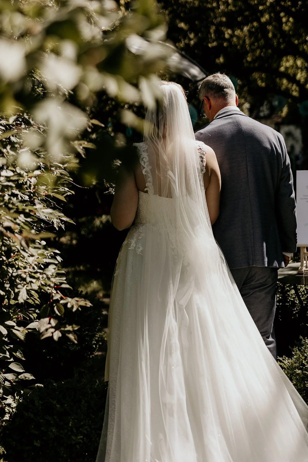 Romantikhotel neuhaus Iserlohn-DortmundHochzeitsfotograf_BrautblüteDüsseldorfBrautkleid_99.JPG