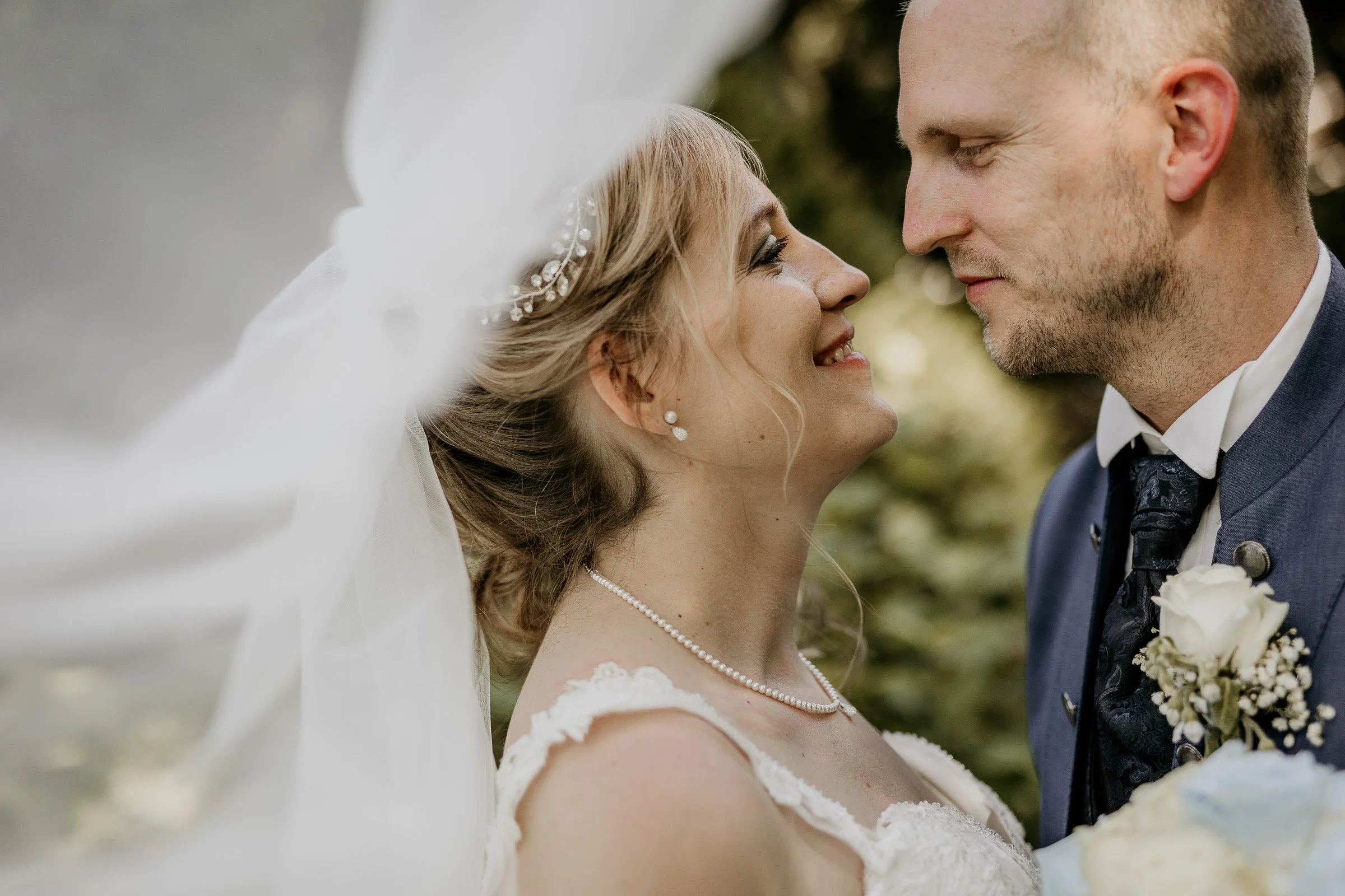 Romantikhotel neuhaus Iserlohn-DortmundHochzeitsfotograf_BrautblüteDüsseldorfBrautkleid_465.JPG