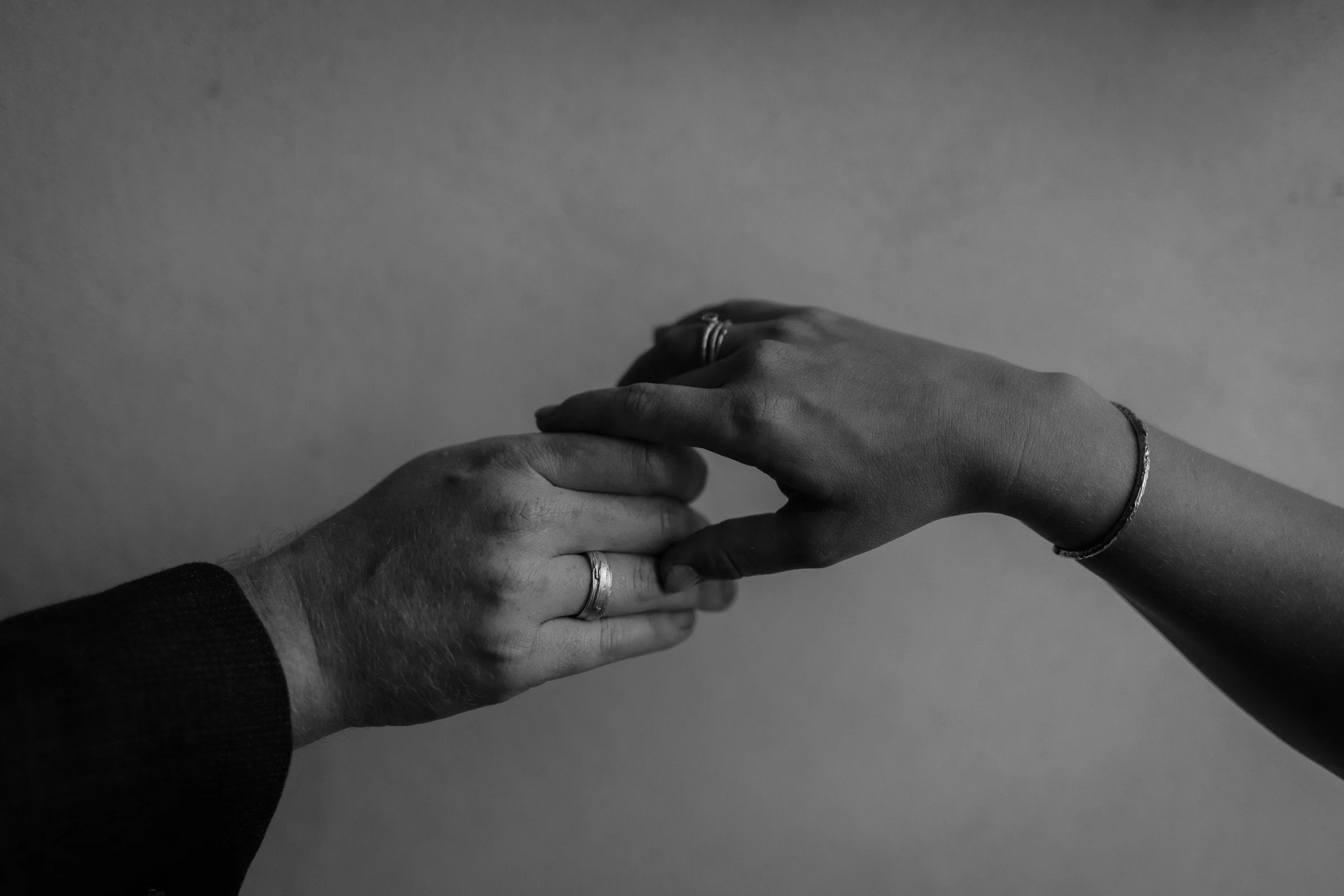 Brautshooting, Dortmund, Stolzenhoff, Hochzeit, Fotoshooting Lieblingsformat, Unna, Soest, hochzeitsreportage, Ringe,