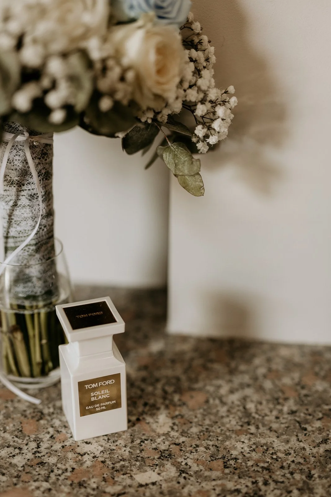 Romantikhotel neuhaus Iserlohn-DortmundHochzeitsfotograf_BrautblüteDüsseldorfBrautkleid_30.JPG