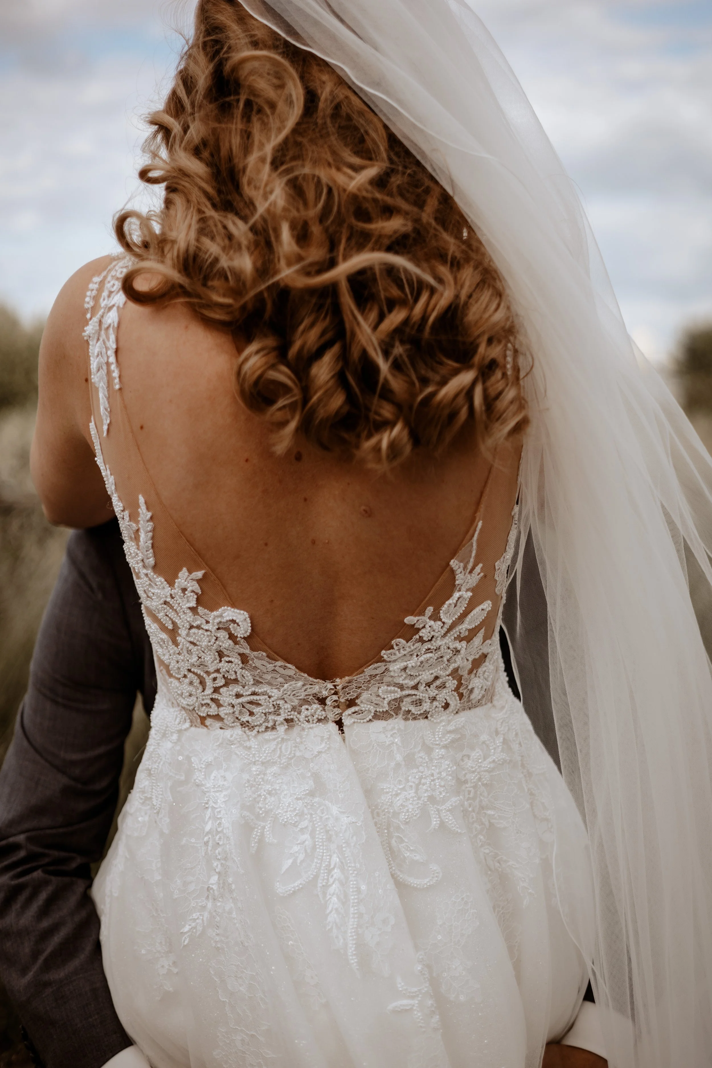 Brautkleid, Brautblüte Brautkleider, Hochzeitstag, Hochzeitsfotos Dortmund, Lieblingsformat Fotos, Brautpaarshooting, Stilvoll